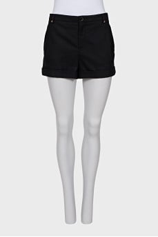 Short wool shorts