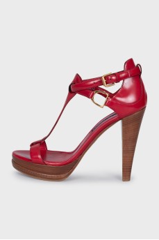 Red wedge-heeled sandals
