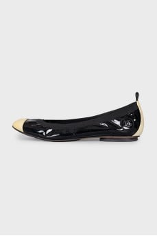 Patent leather ballet flats