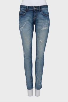 Slim fit jeans with embroidery on the pocket