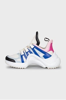 Archlight sneakers with a sculpted sole
