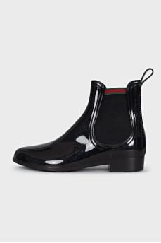 Rubber boots with elastic bands on the sides