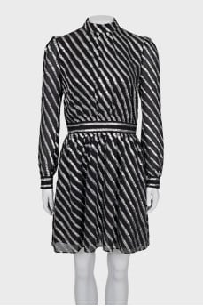 Fitted dress with silver decor