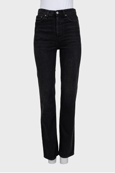Straight-leg black jeans with buttons