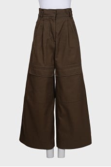 Brown wide-leg jeans