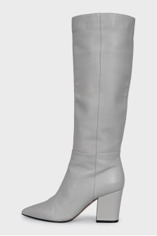 Gray pointed-toe boots