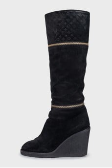 Suede wedge boots with zippers
