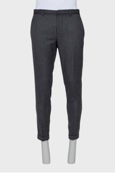 Men's wool trousers with roll-ups