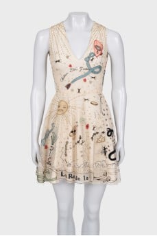Sleeveless dress in signature print