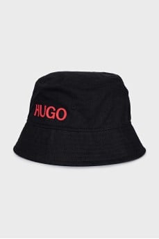 Men's Panama hat with a red logo