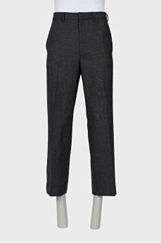Men's straight trousers with tag