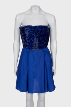 Silk dress with a glossy top