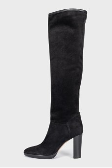Suede boots with a stacked heel