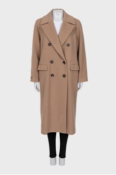 Oversized double-breasted coat