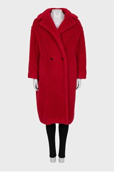 Oversized fur coat made of wool and silk