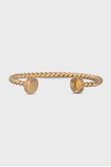 Gold bracelet without clasp