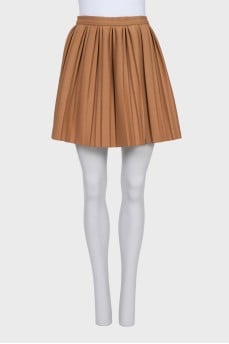 Brown pleated skirt