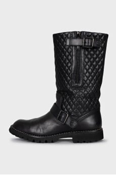 Quilted leather boots with straps