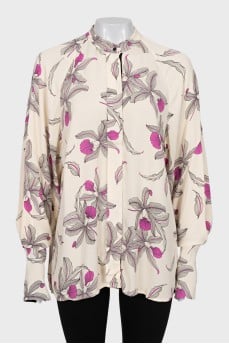 Loose blouse with floral print