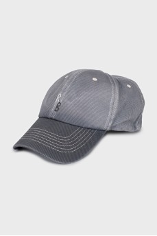 Gray cap with tag