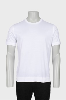 Men's white loose-fitting t-shirt