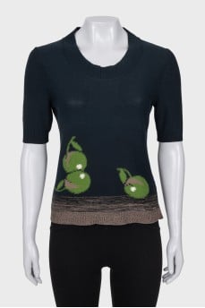 Black knitted t-shirt with print