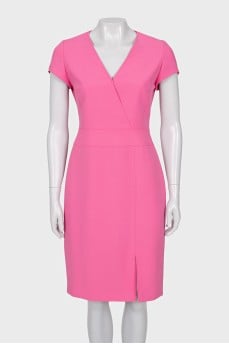 Pink dress with short sleeves
