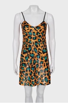 Cocktail dress decorated with sequins