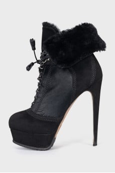 Insulated ankle boots with high heels