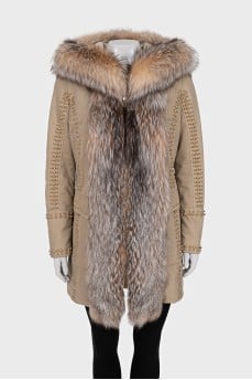 Parka with fur and gold decor