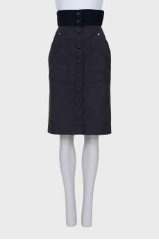 High-waisted skirt with buttons