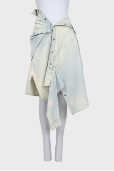 Asymmetrical denim skirt with buttons