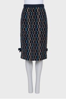 Midi skirt with a relief pattern