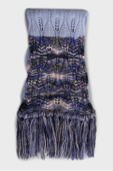 Openwork scarf with fringe
