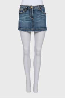 Denim mini skirt with patch