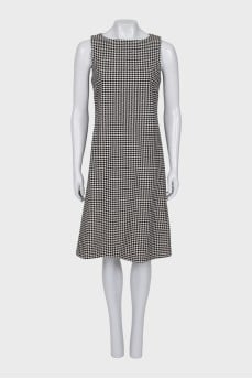 Black and white business dress