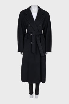 Black wool and cashmere coat with tag