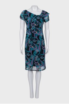 Fitted dress with floral print and sleeves