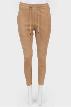 Elastic bands and lacing pants