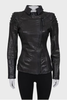 Black leather jacket with a zipper