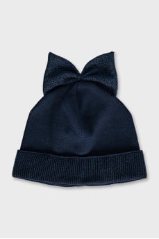 Blue hat with a bow