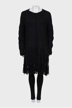 Cashmere sweater with fringe