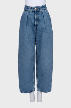 High-waisted wide-leg jeans
