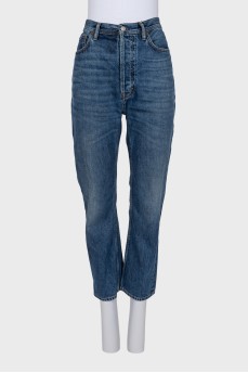Blue straight-leg jeans with buttons