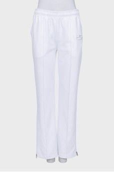 White sports pants