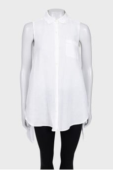 Shirt with an elongated hem