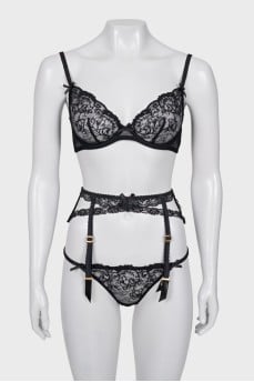 Black lingerie set with tag
