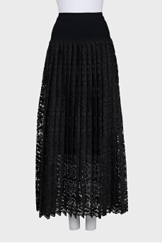 Black maxi skirt with tag