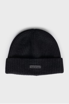 Black knitted cashmere hat