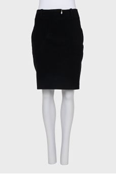 Black wool skirt with tag